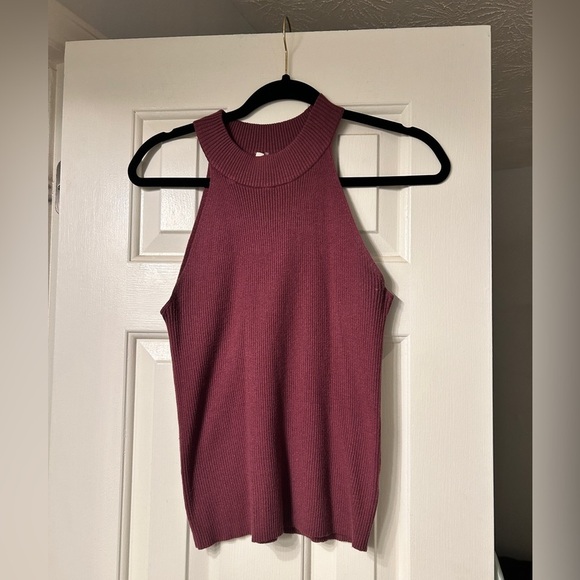 Red Dress Boutique Tops - Sleeveless Ribbed Knit Top - Burgundy from the Red Dress Boutique M/L